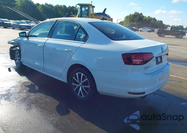 3VWDB7AJ2HM236313: 43255092