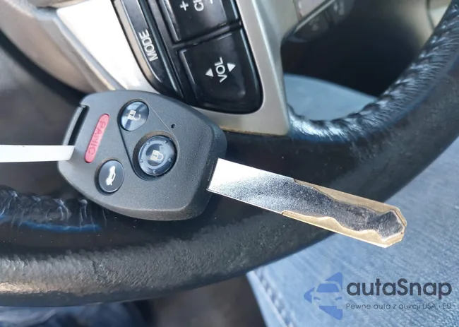 1HGCS22878A009856: 43255262