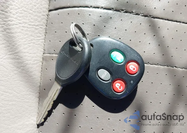 1C3EL75R62N323783: 43255299