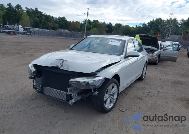 WBA8E3G52GNU05665: 43255389