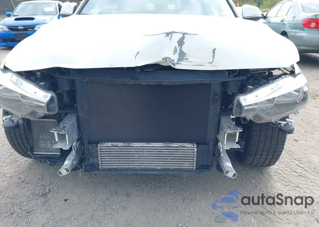 WBA8E3G52GNU05665: 43255389