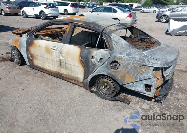 3KPA24AB5KE171696: 43254640