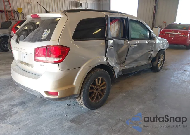 3C4PDCBB4DT668640: 43254775