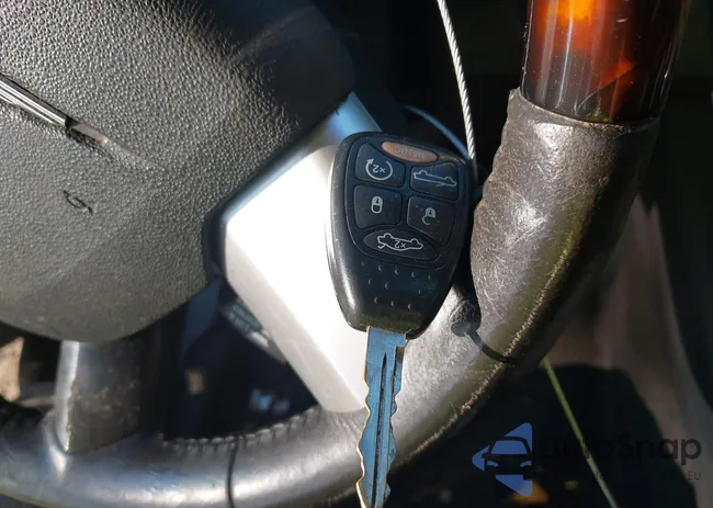 1C3LC65V09N510476: 43255880