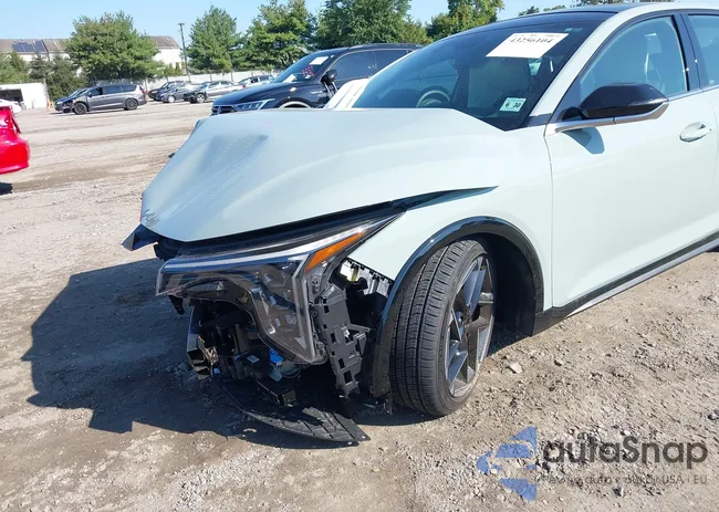 3KPFW4DE0SE139982: 43256104