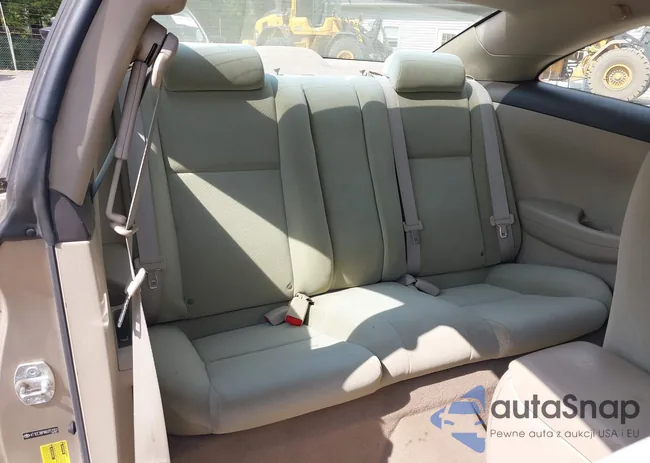 4T1CE38P86U751152: 43256305