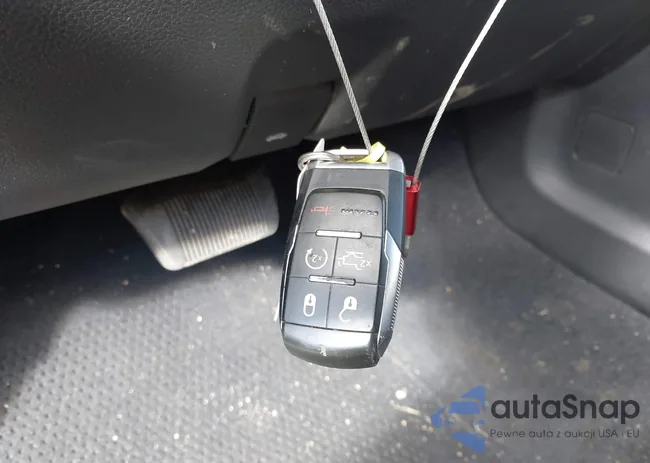 3C6UR5FL9MG642053: 43255509