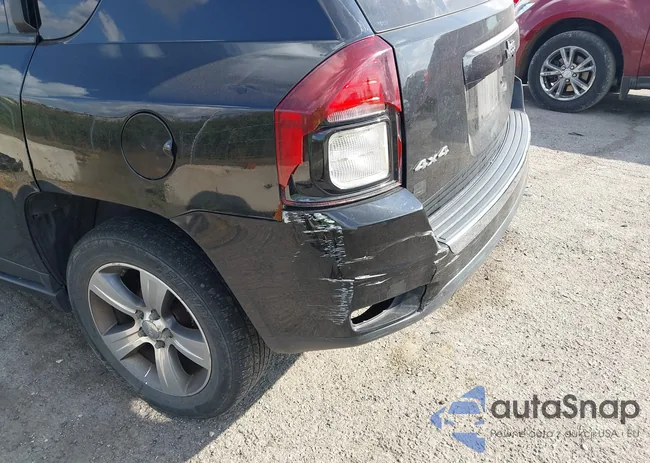 1C4NJDEB6HD110558: 43255538