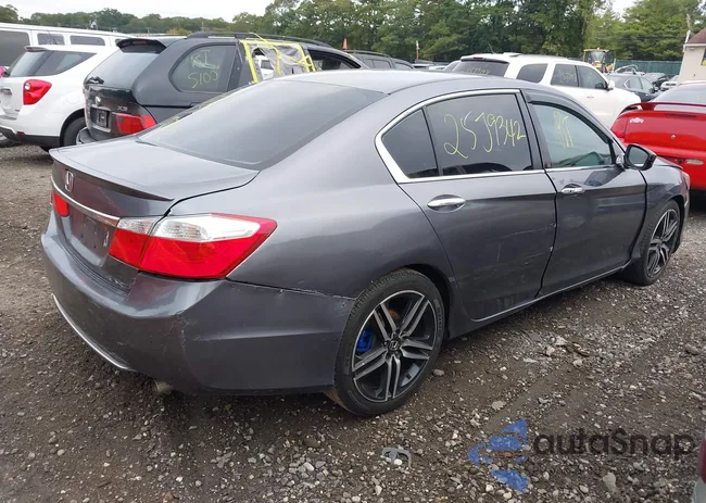 1HGCR2F57FA173195: 43255580