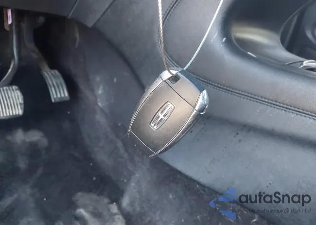 5LMCJ1D95HUL40251: 43255601