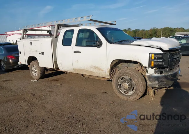 1GB2CVCGXBZ347523: 43255646