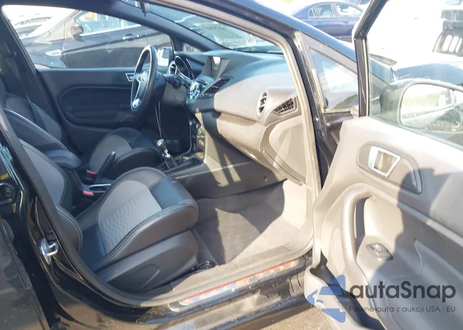 3FADP4GX5JM145076: 43255687