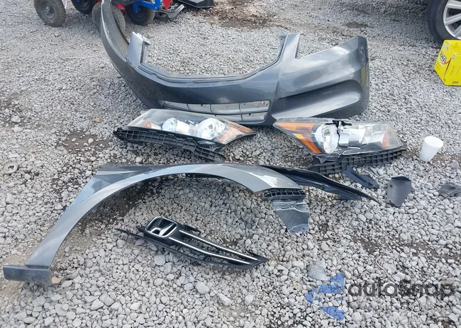 1HGCP2F64CA116110: 43255748