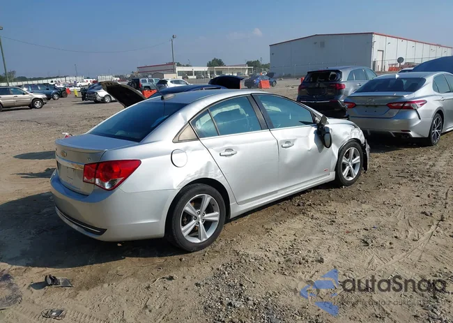 1G1PE5SBXF7223585: 43255795