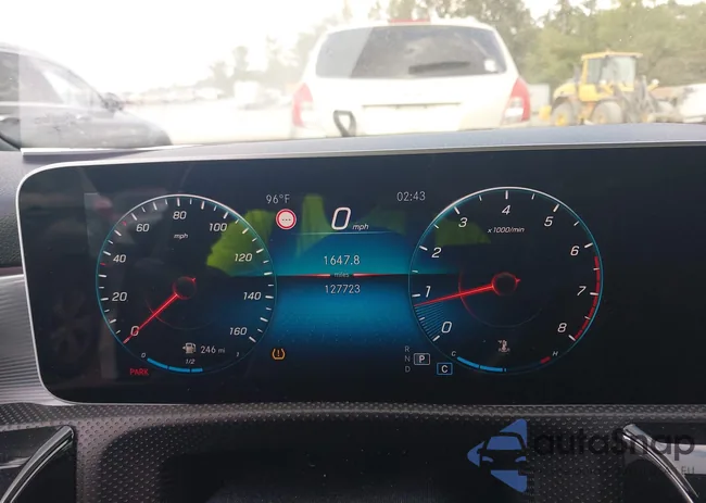 WDD3G4FB6KW002818: 43256860