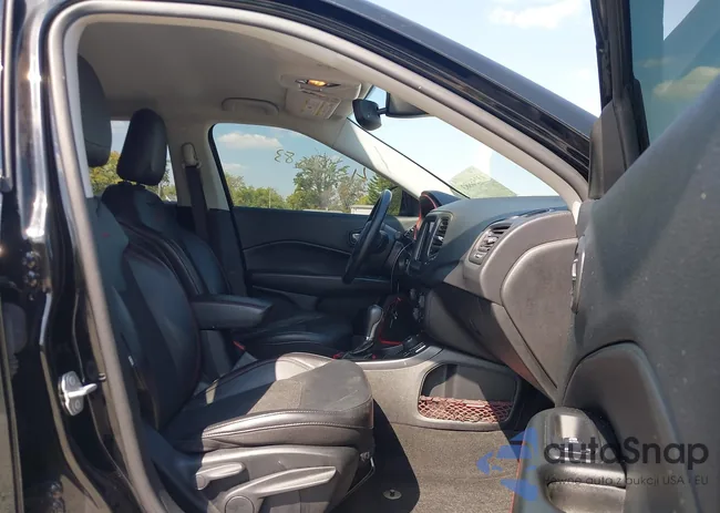 3C4NJDDB4LT112104: 43256883