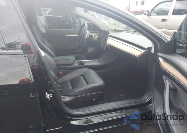 5YJ3E1EB3MF081212: 43257150