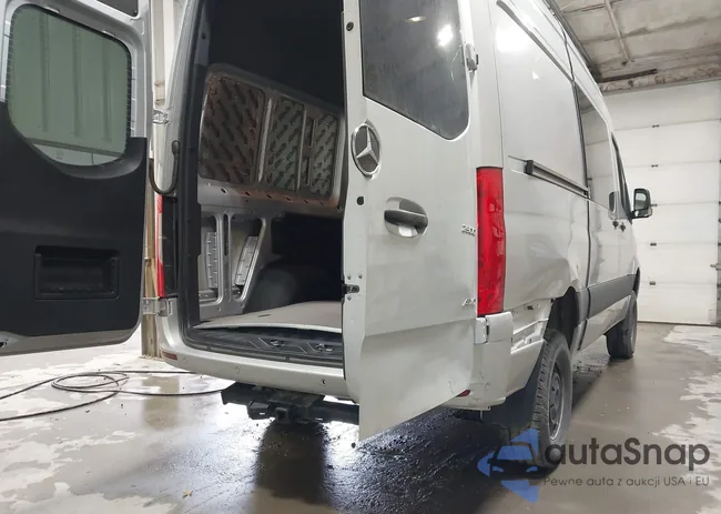 W1W4NBVY3RT171757: 43257218