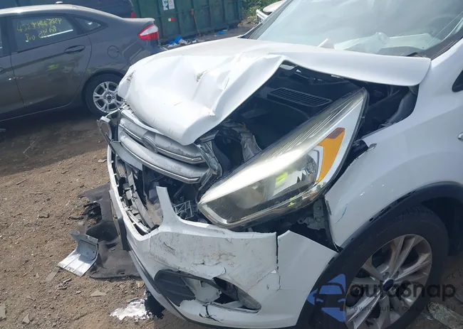 1FMCU9GD4HUE73348: 43257368