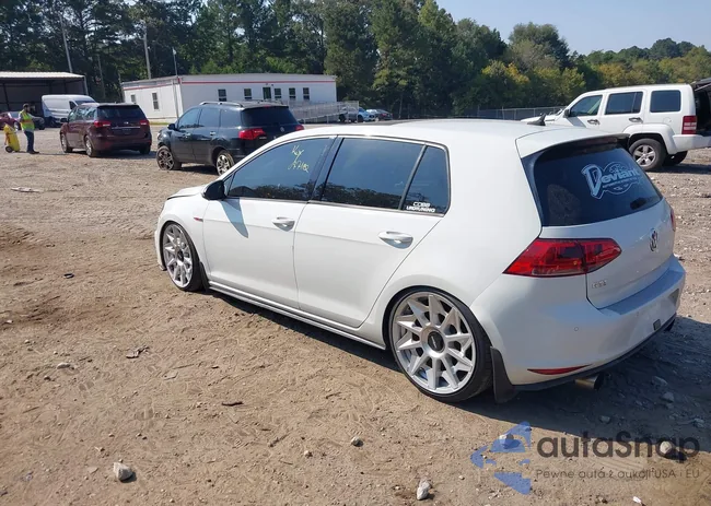 3VW5T7AU5FM070457: 43256444