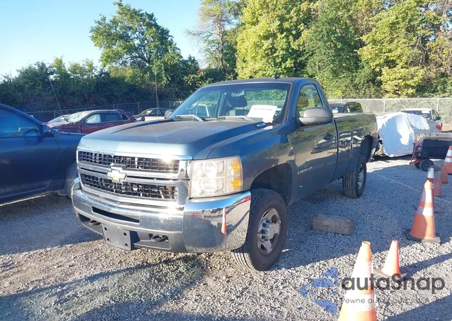 1GCHK24K78E109557: 43256560