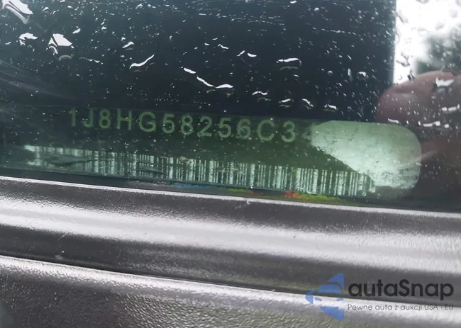 1J8HG58256C348751: 43256578