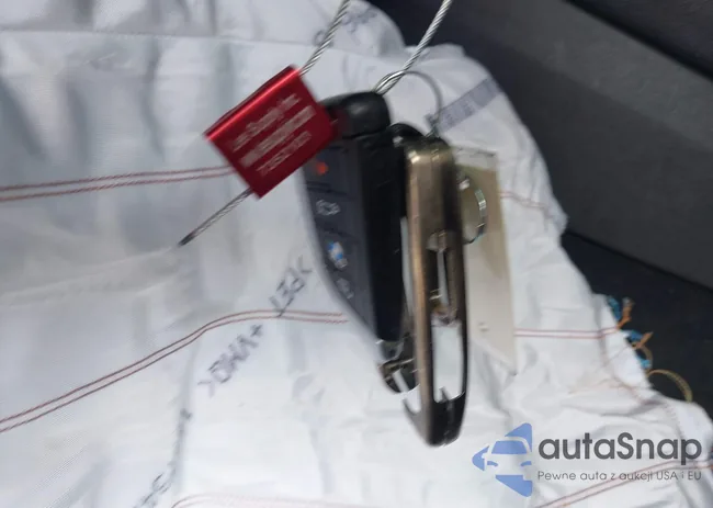 5UXTR7C56KLR49846: 43256627