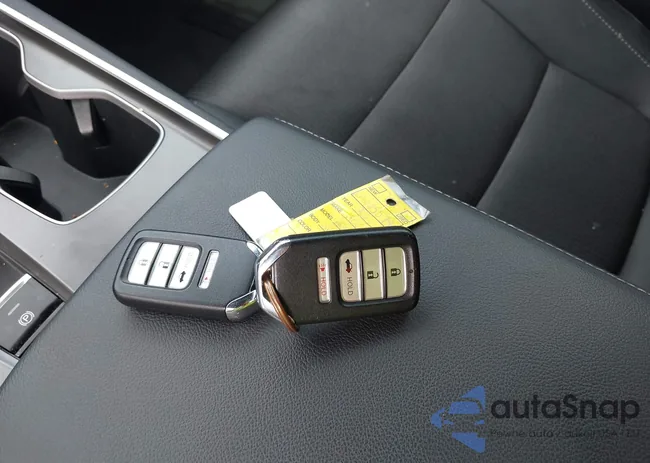 1HGCV1F39LA025579: 43256744