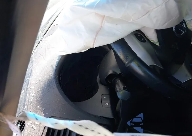 1N4CL21E99C150975: 43256798