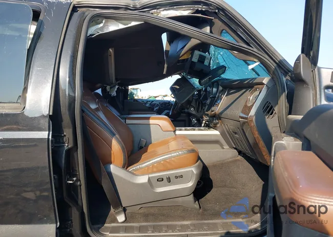 1FT7W2BT3FEA51052: 43258118