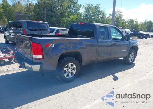 1GTSKVE33AZ177934: 43258122