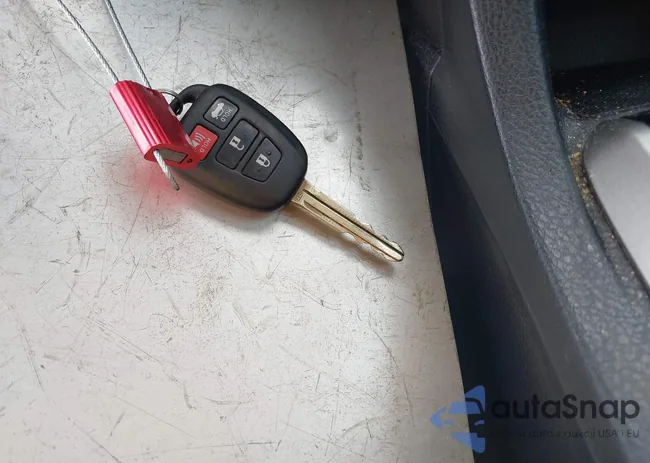 2T1BURHE5FC312797: 43258141