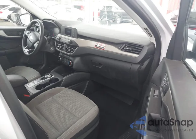 1FMCU9F6XMUA50867: 43258255