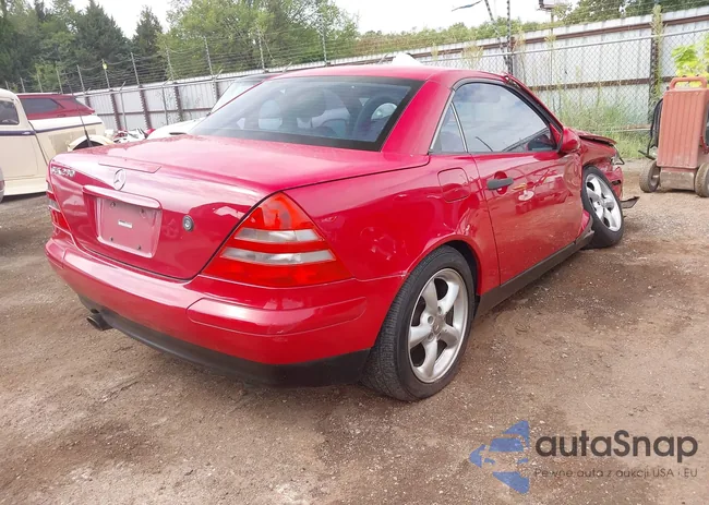 WDBKK47F2WF052108: 43258293