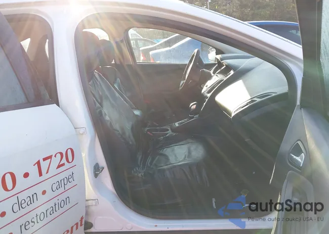 1FADP3F26EL192107: 43258317