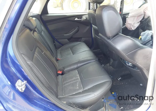 1FADP3N2XEL221125: 43258398