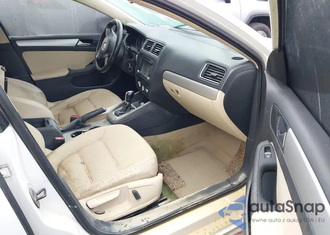 3VWDP7AJ3DM422874: 43257446