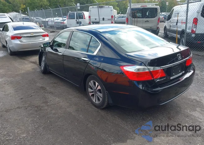 1HGCR2F30DA136985: 43257549