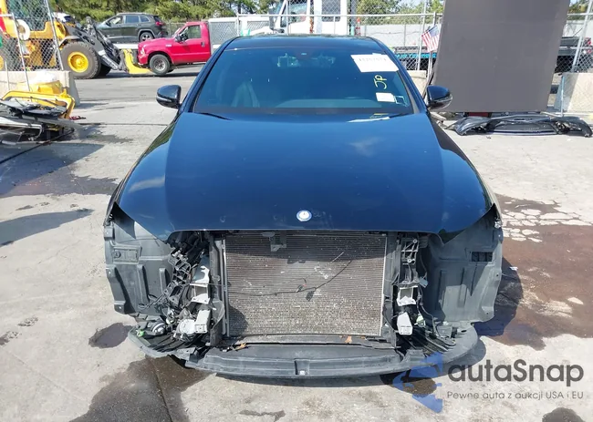 WDDZF4JB5HA039823: 43257574