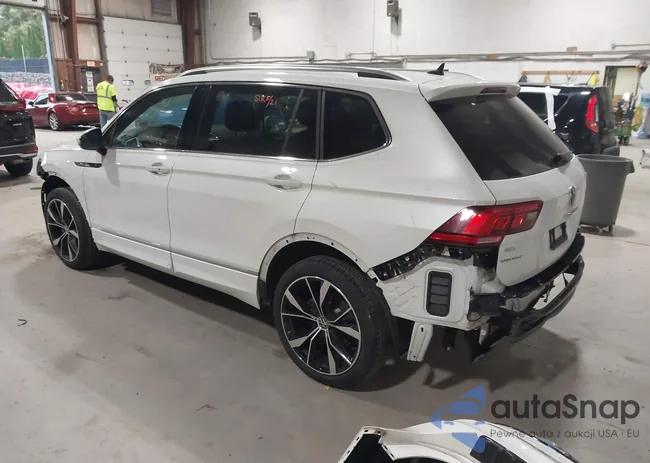 3VV4B7AX8NM113992: 43257682