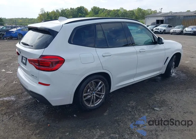 5UXTY5C0XM9E16526: 43257792