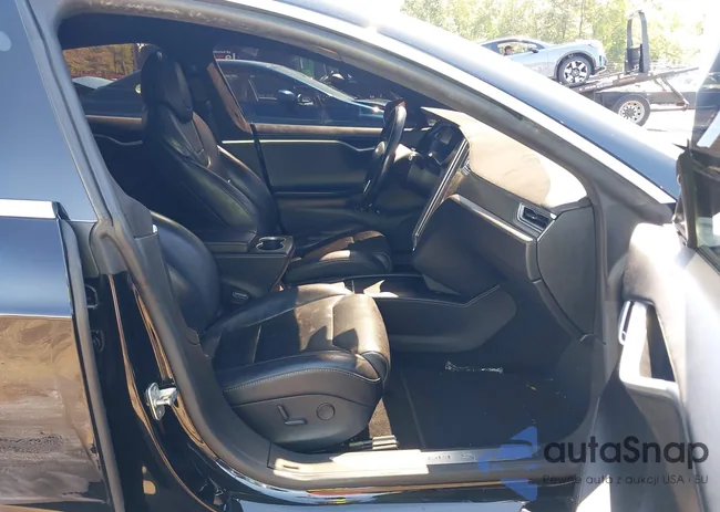 5YJSA1E44HF184024: 43257825