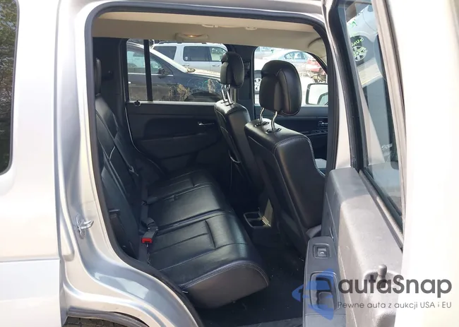 1C4PJMAK6CW168035: 43258905