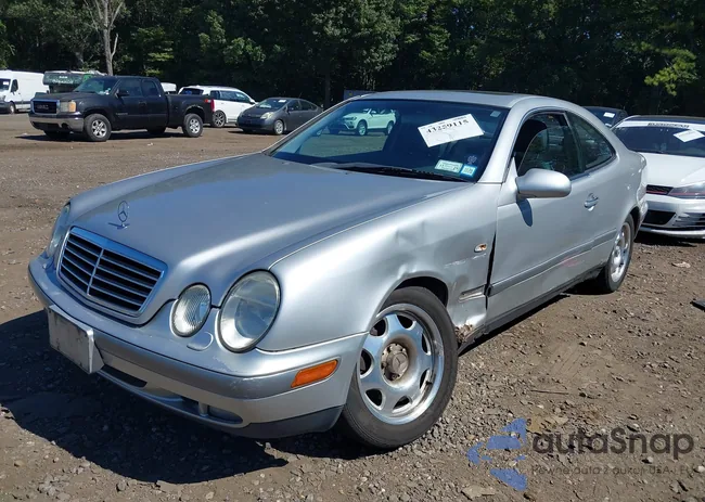 WDBLJ65GXXF075586: 43259115