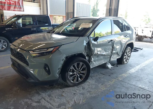 2T3A1RFV8NW266958: 43259203