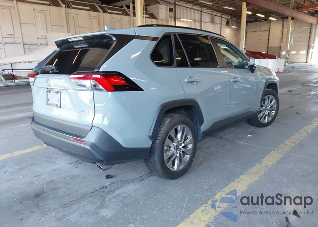 2T3A1RFV8NW266958: 43259203