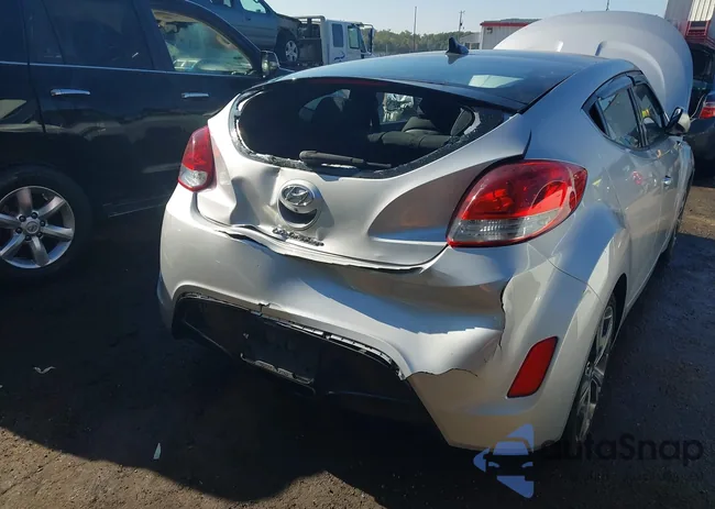 KMHTC6AD6HU319430: 43259272