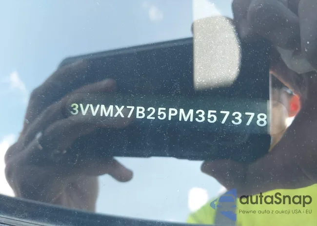 3VVMX7B25PM357378: 43259392