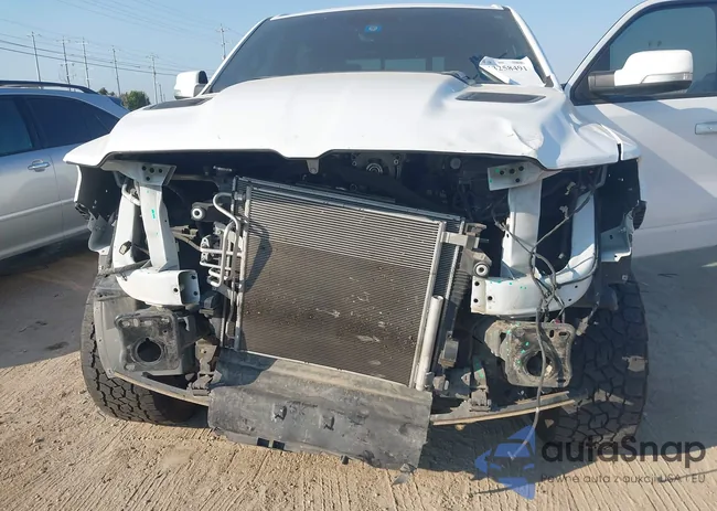 1C6SRFJT4MN576054: 43258491