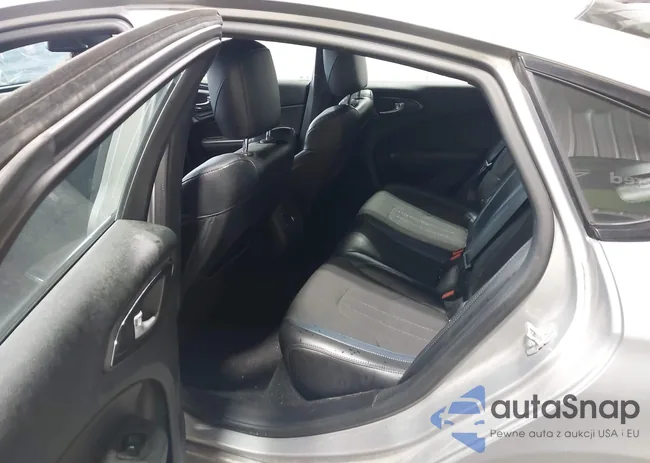 1C3CCCBB1FN668085: 43258686